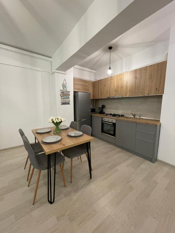 Mamaia Moonlight Apartment المظهر الخارجي الصورة